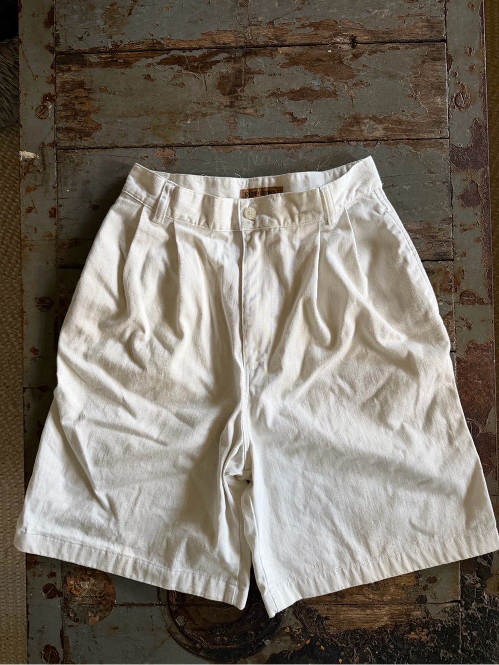 Ruff Hewn Women's White Bermuda Shorts with Pockets